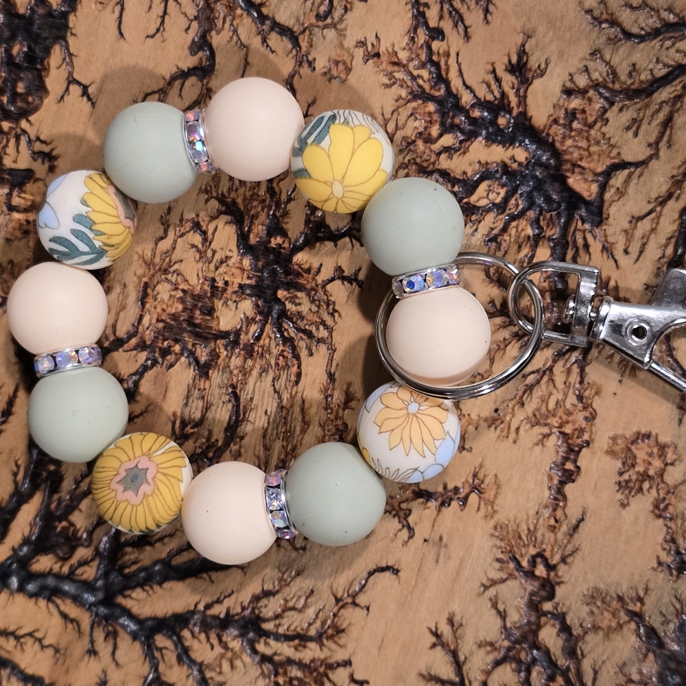 Mini Wristlet Floral Beaded Keychain with Clip